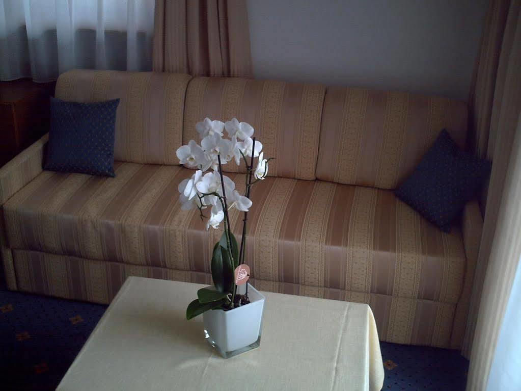 Hotel Montani Morter 外观 照片
